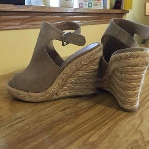 Women’s Wedge Heels